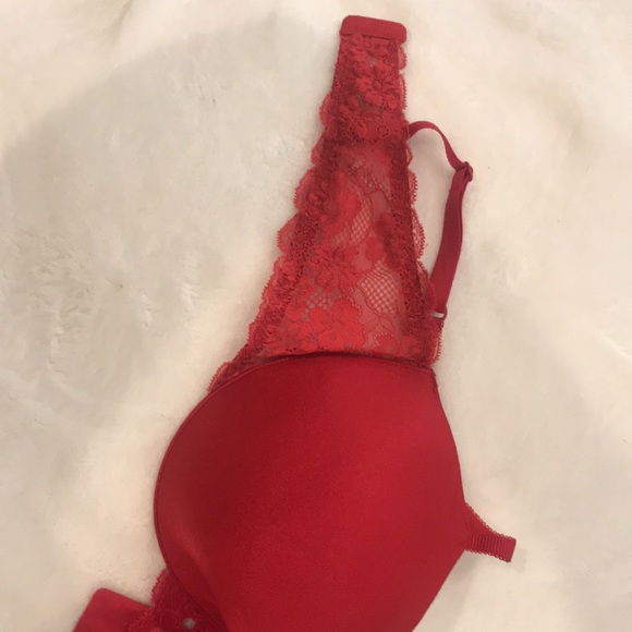 Victoria’s Secret Ipex Bras - Picture 2 of 16